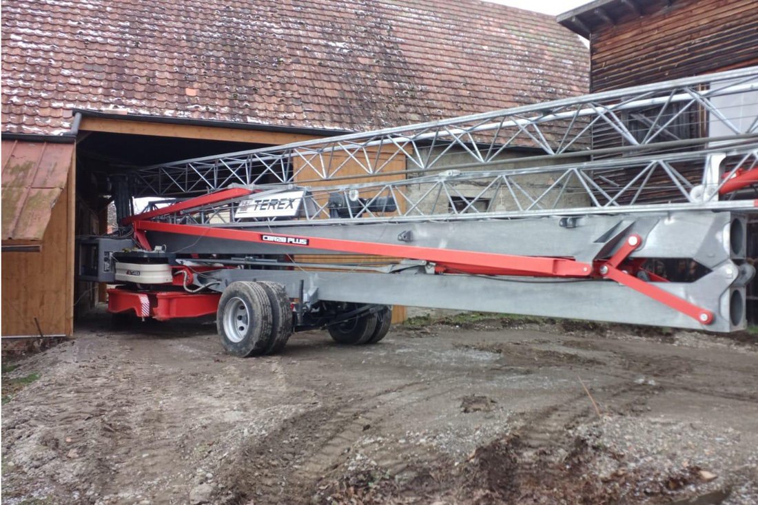 Grúa torre autodesplegable TEREX CBR 28 PLUS